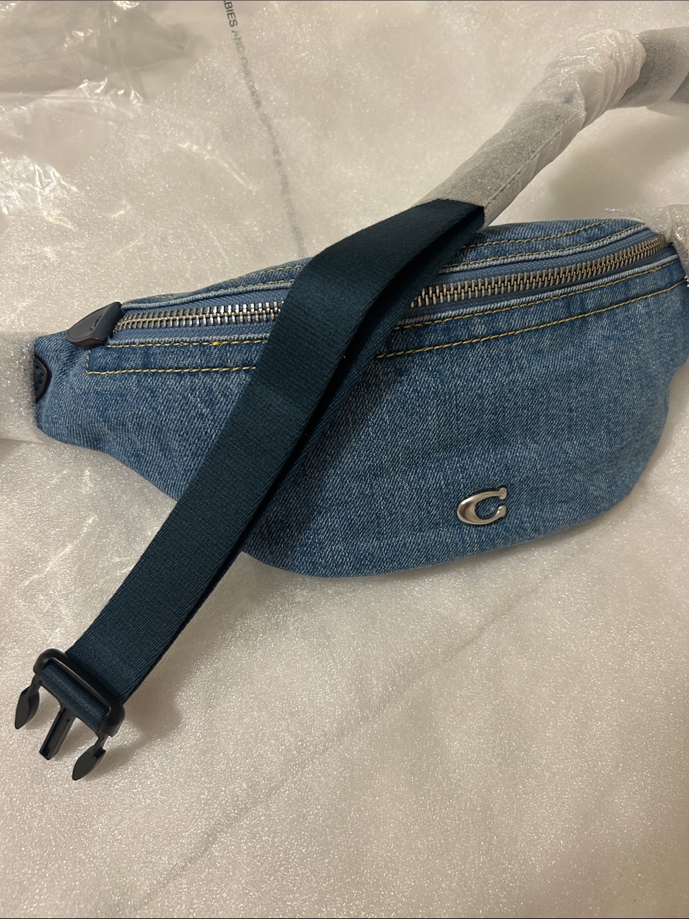 Coach denim belt bag - Picture 4 of 5